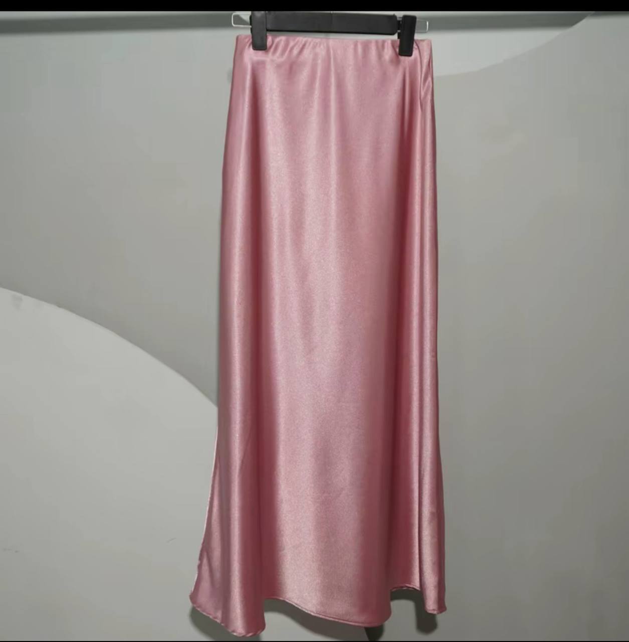 Chân Váy Lụa Trơn TN3260