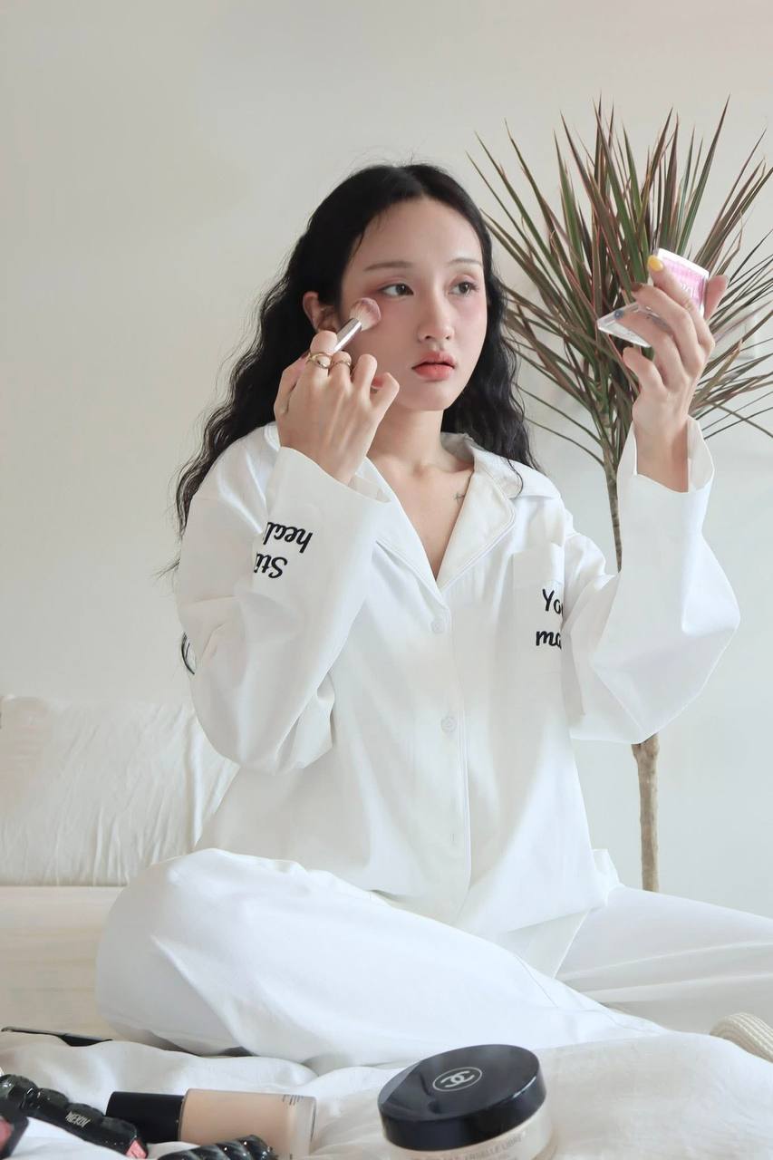 Bộ Ngủ Dài Cao Cấp Thêu Chữ TN1705
