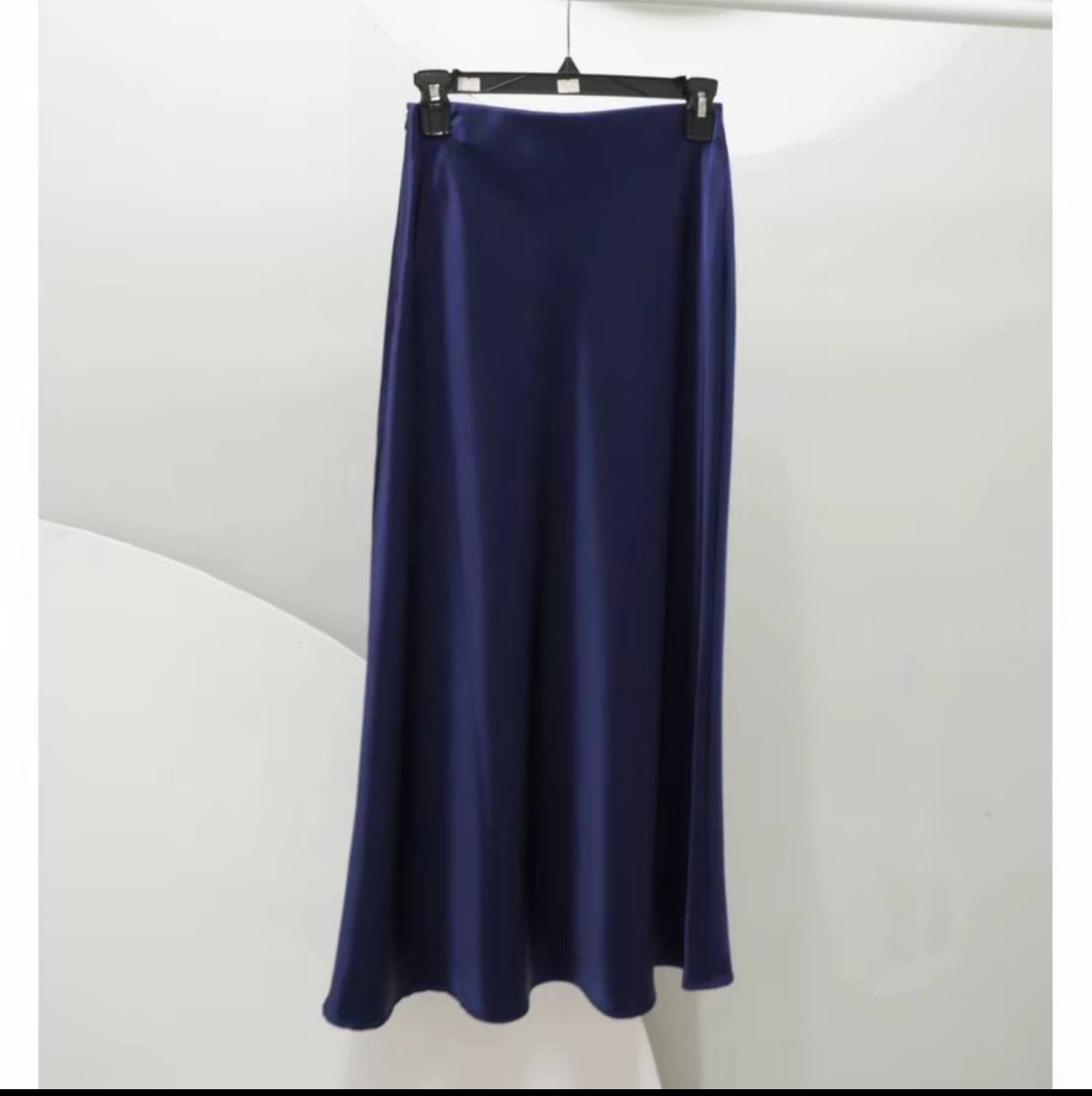 Chân Váy Lụa Trơn TN3260