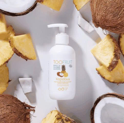 Dầu gội hữu cơ cho bé 3-14 tuổi Toofruit dừa - dứa 200ml
