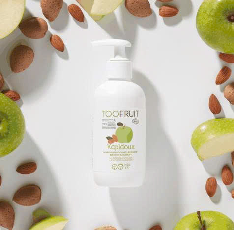 Dầu gội hữu cơ cho bé 3-14 tuổi Toofruit táo xanh - hạnh nhân 200ml