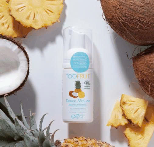 Sữa rửa mặt tạo bọt hữu cơ cho bé 5-14 tuổi Toofruit dừa - dứa 100ml