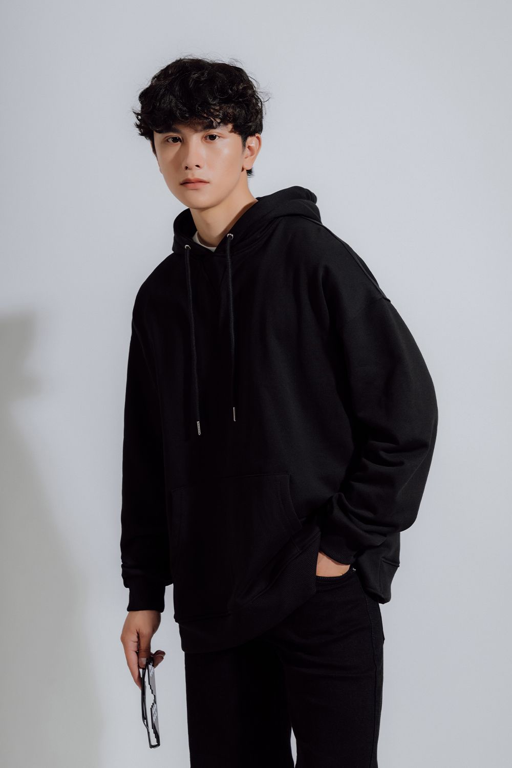 ÁO HOODIE U1AKH02201BONTR