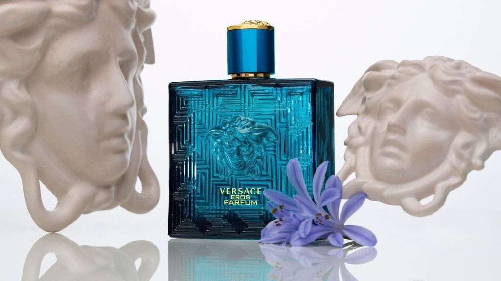 VERSACE EROS PARFUM – SỨC LÔI CUỐN ĐẾN TỪ VỊ THẦN TÌNH YÊU HY LẠP
