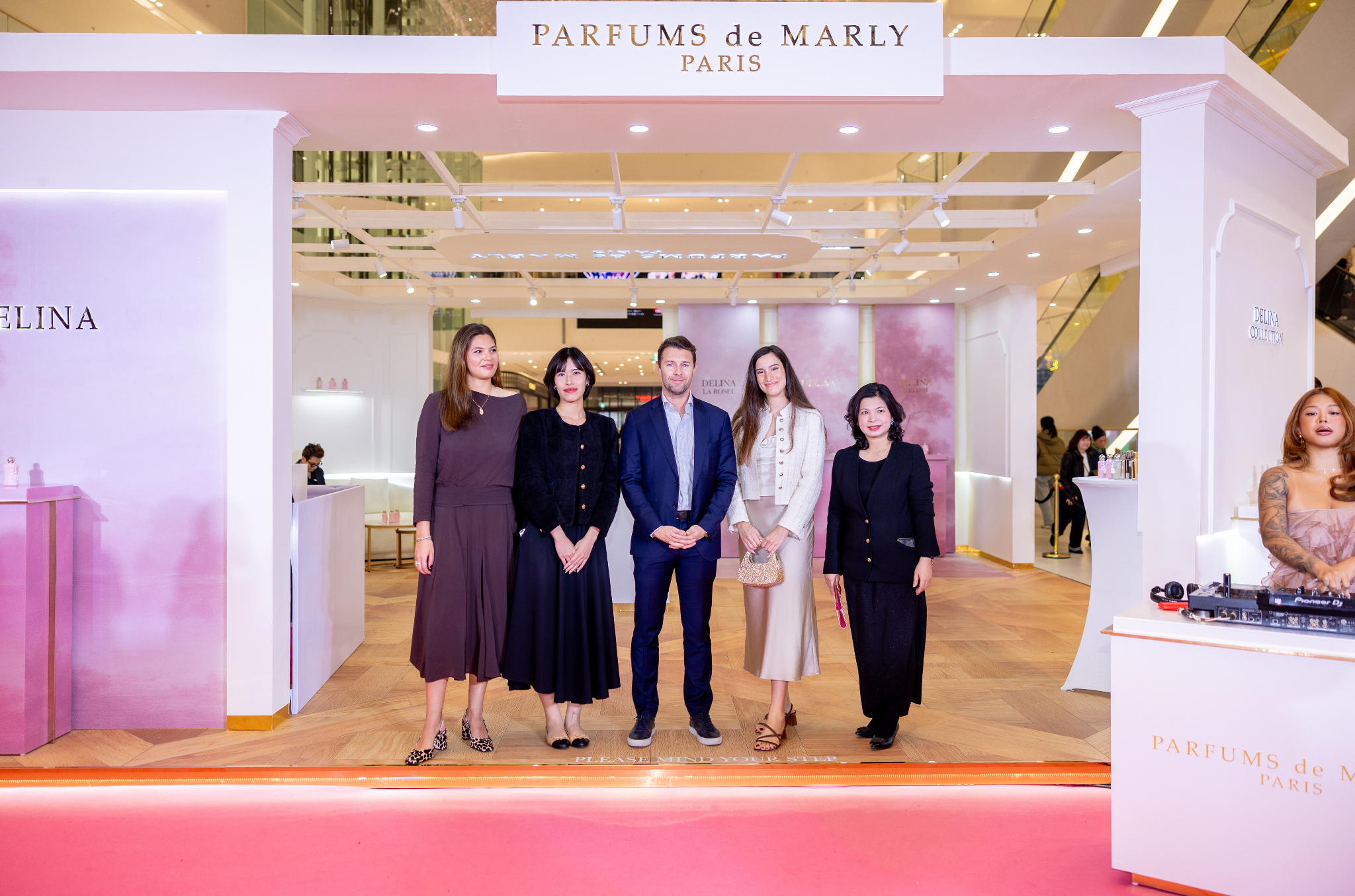 DELINA-COLLECTION-NHUNG-SANG-TAO-HOANG-GIA-DUOC-CHE-TAC-BOI-PARFUMS-DE-MARLY_blob-3.jpg