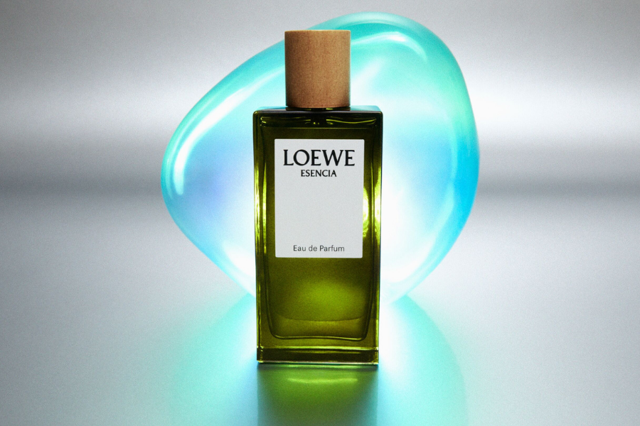 MUA-LE-HOI-RUC-RO-KHI-HUONG-THOM-LOEWE-TRO-THANH-MON-QUA-GIANG-SINH-HOAN-HAO_3 (1).png