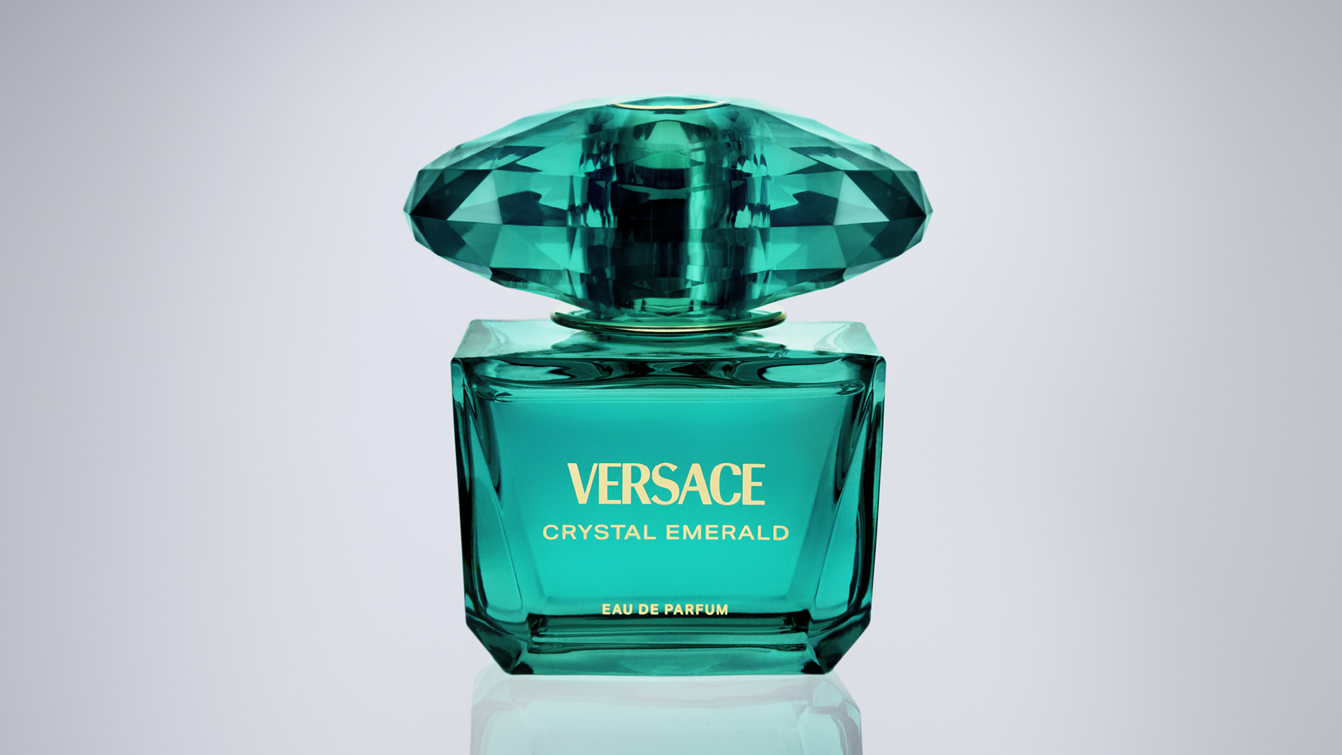 VERSACE CRYSTAL EMERALD - VỆT HƯƠNG MÊ HOẶC DƯỚI ÁNH ĐÈN TIỆC ĐÊM