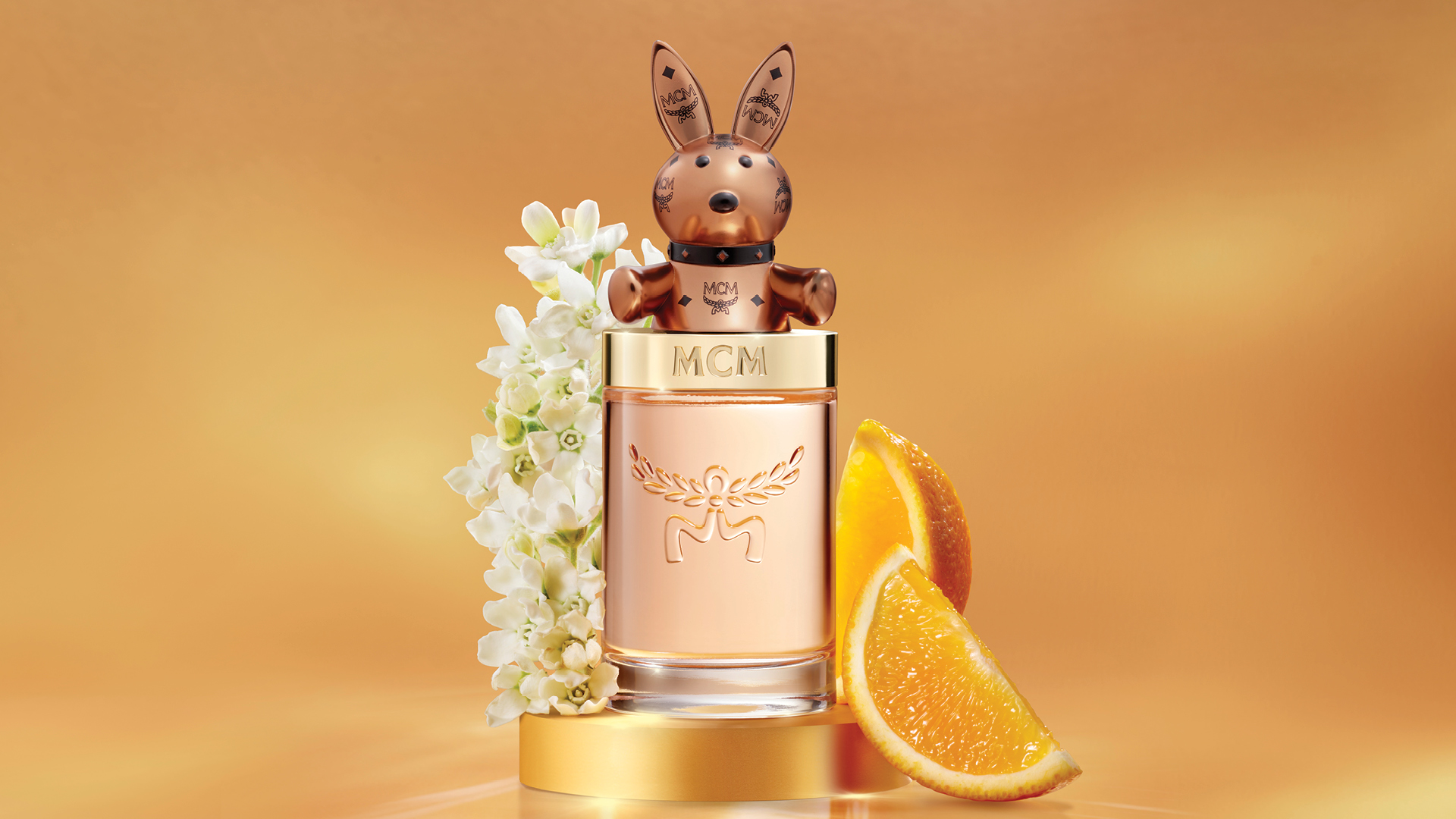 MCM-COLLECTION-TAI-TAKASHIMAYA-HANH-TRINH-KHAM-PHA-NHUNG-CA-TINH-MUI-HUONG-MOI-1.jpg