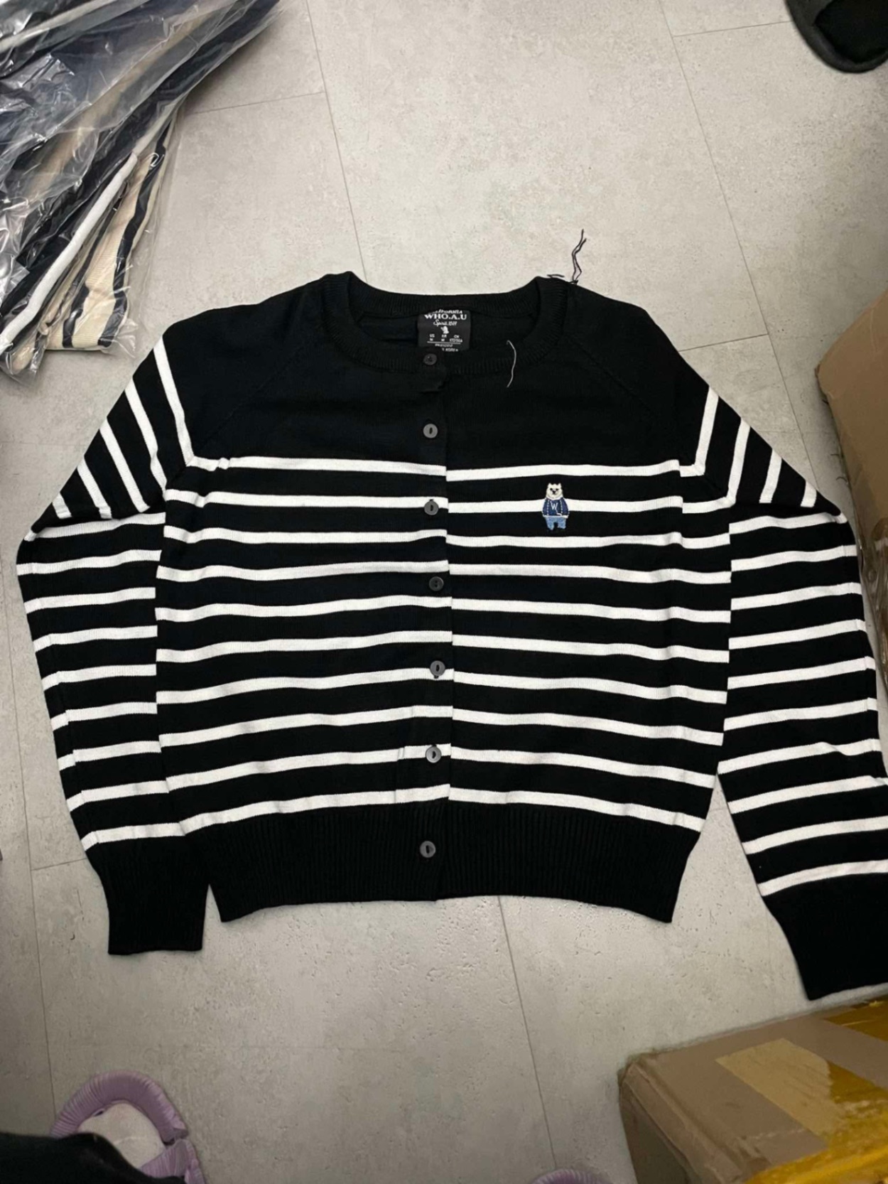 Cdg dài tay Whoau