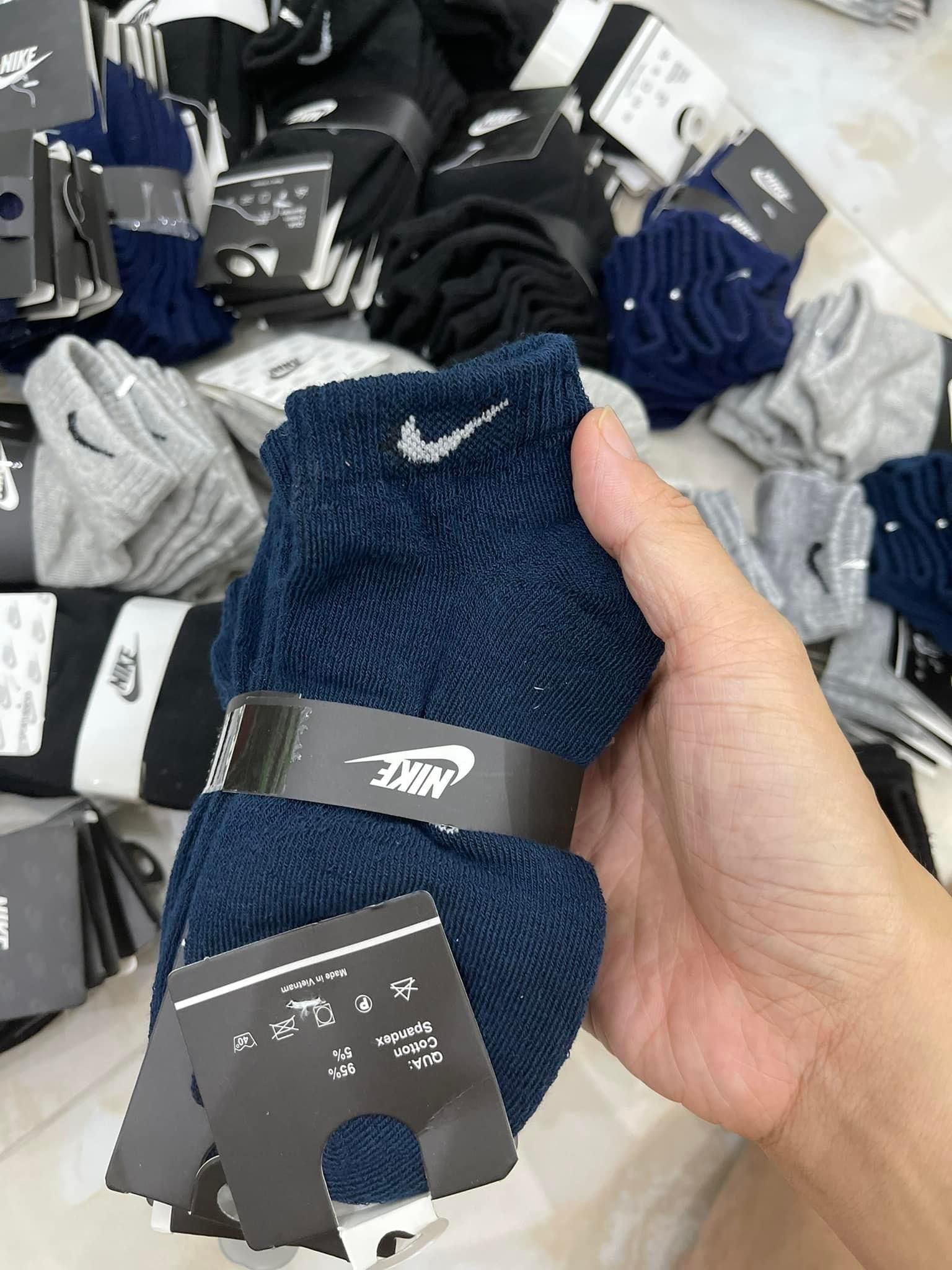 SET 10 ĐÔI TẤT NIKE NGẮN CỔ CHO BÉ