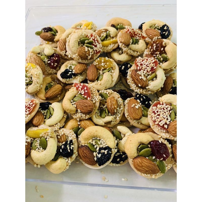BÁNH ĐỒNG TIỀN MIX HẠT HỘP 300g
