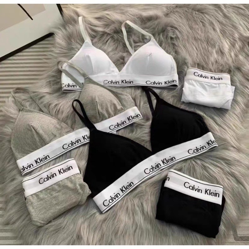 Bộ quần áo lót Calvin Klein