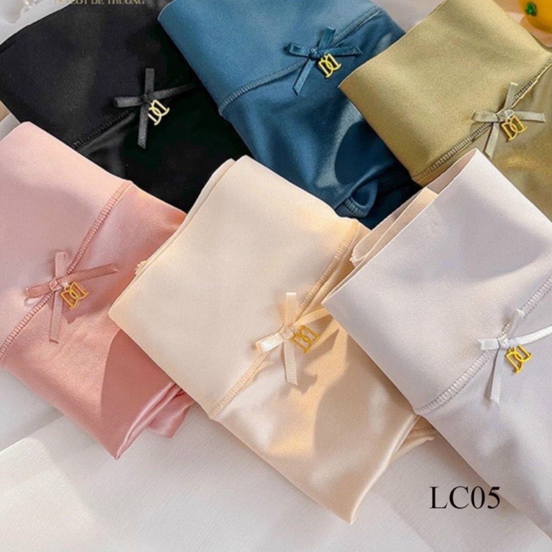 Set 5 quần lót su lụa cao cấp gắn nơ ( logo Chanel kim loại )