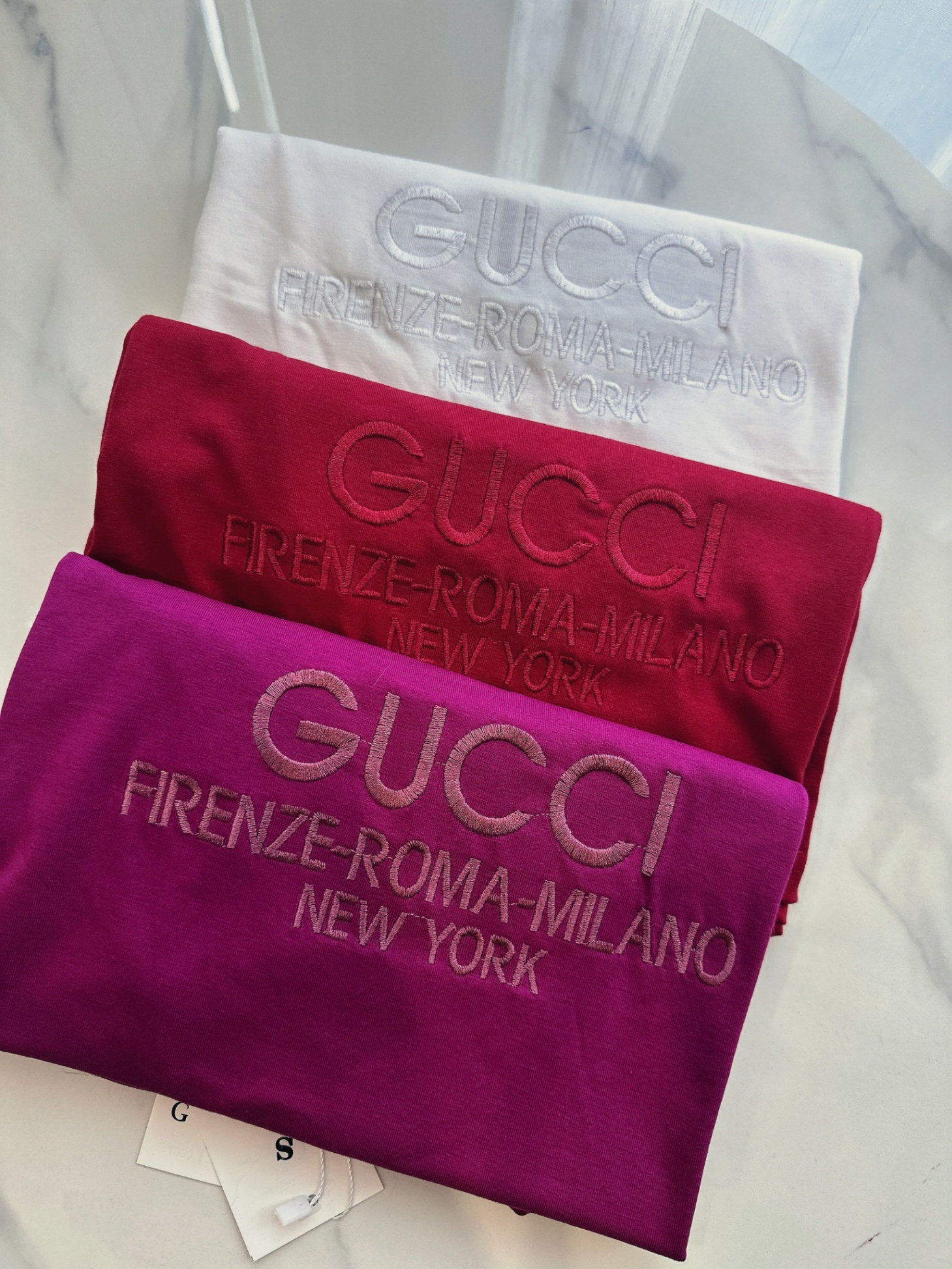 SÉT 3 ÁO PHÔNG GUCCI trắng đỏ tím