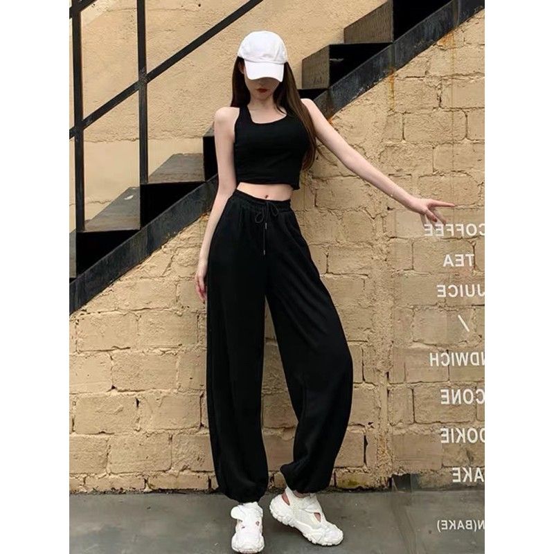 Quần Jogger - item không thể bỏ qua dành cho cô nàng năng động 2