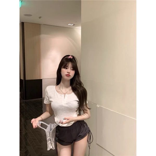 Áo Croptop ôm body cổ V cài khuy - Mã 006