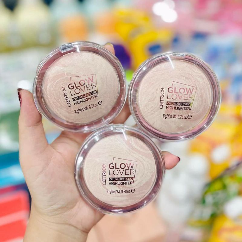 Phấn bắt sáng Catrice High Glow