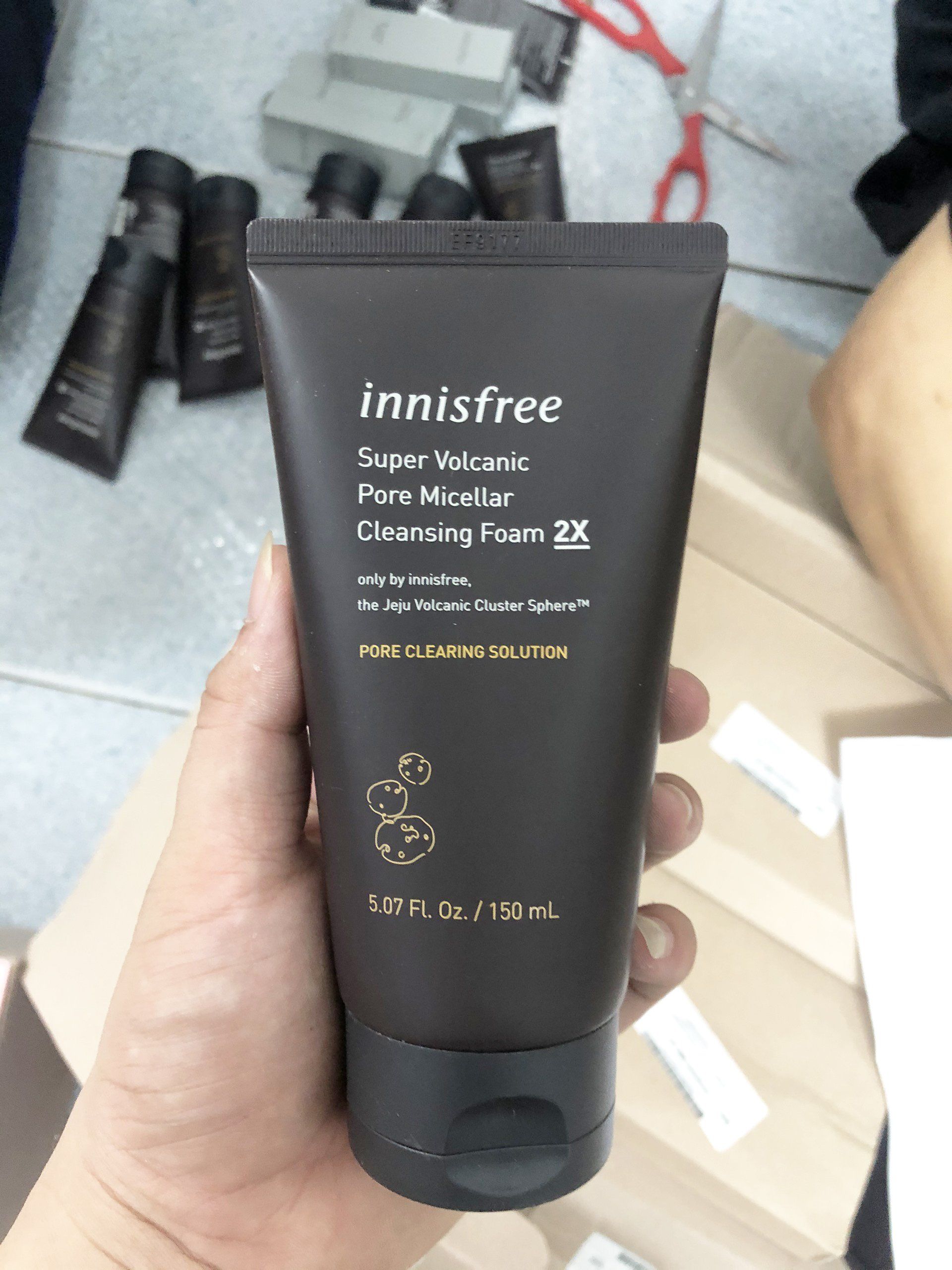 SRM Innisfree Super Volcanic Pore Micellar Cleansing Foam TRO ĐEN 2X 150ml 1b10