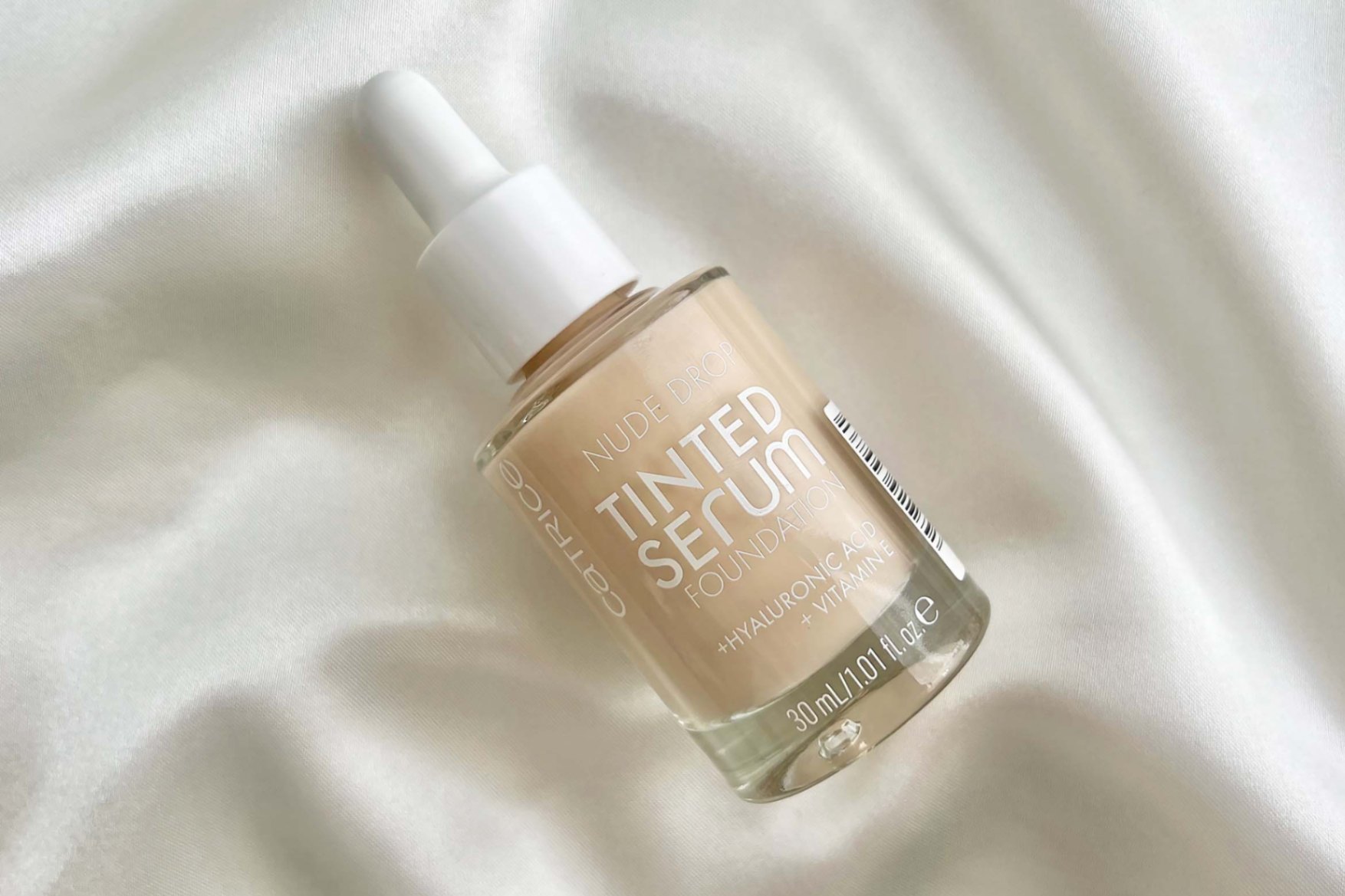 Kem Nền Catrice Nude Drop Tinted Serum Foundation