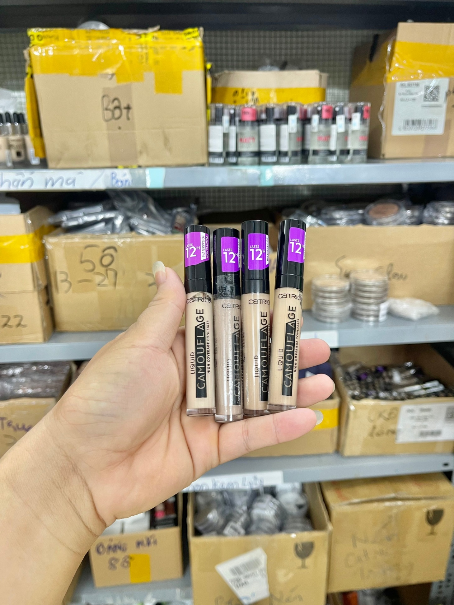 CKĐ Catrice Camouflage Concealer Liquid