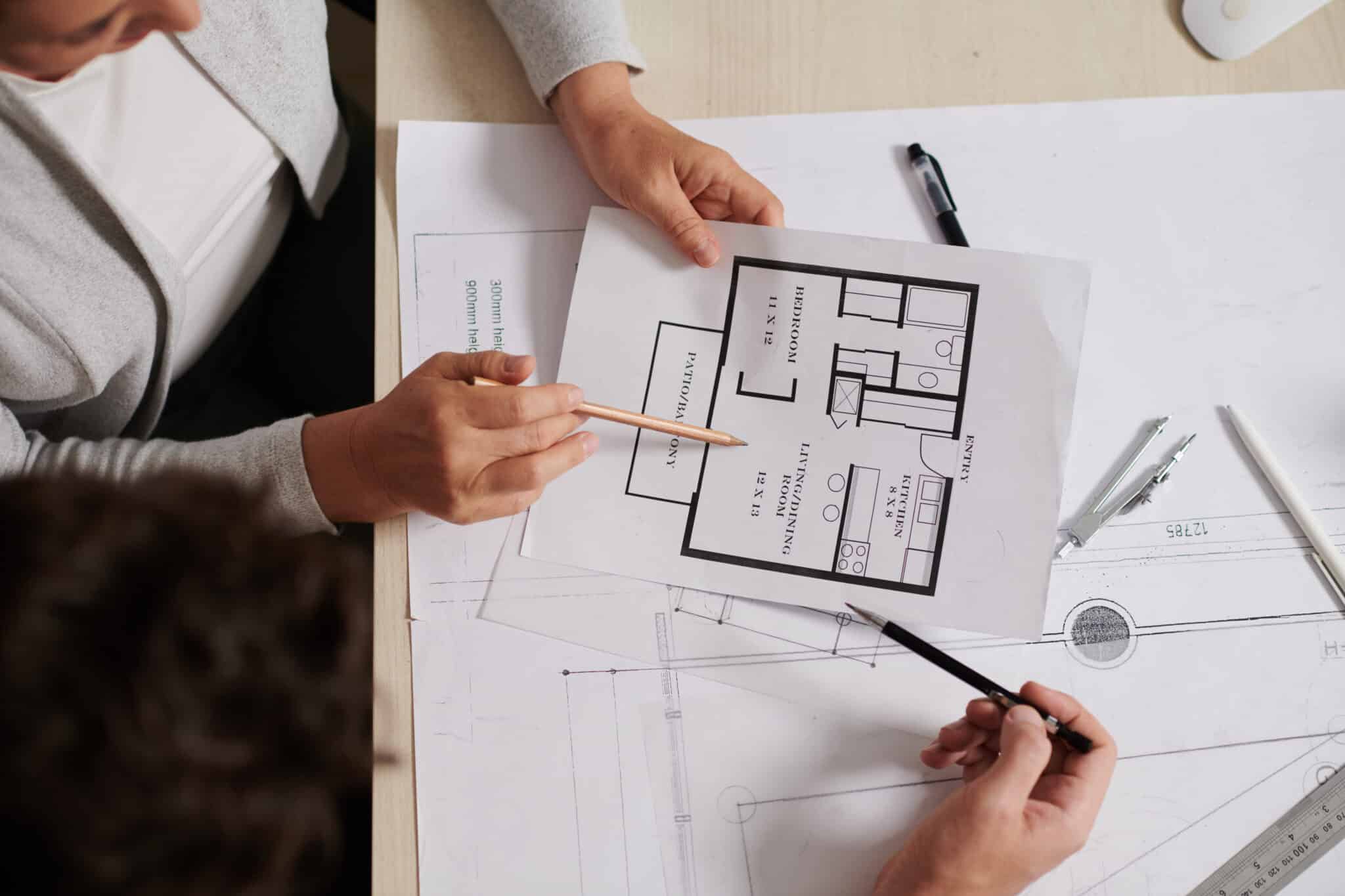 Bạn chuẩn bị xây nhà? Nên mua bản vẽ nhà có sẵn hay thuê kiến trúc sư thiết kế riêng?