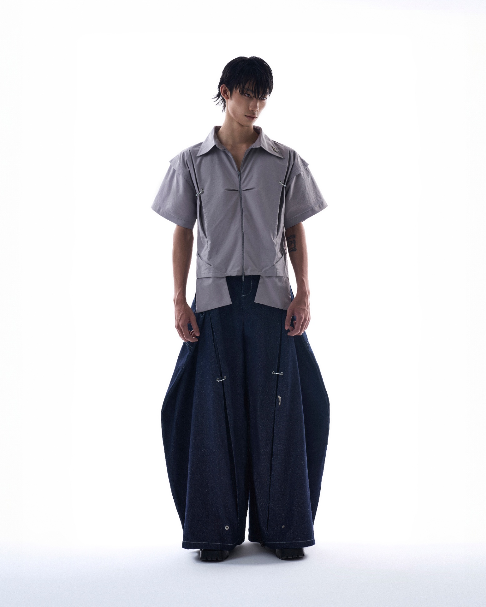 P ORIGAMI PANTS