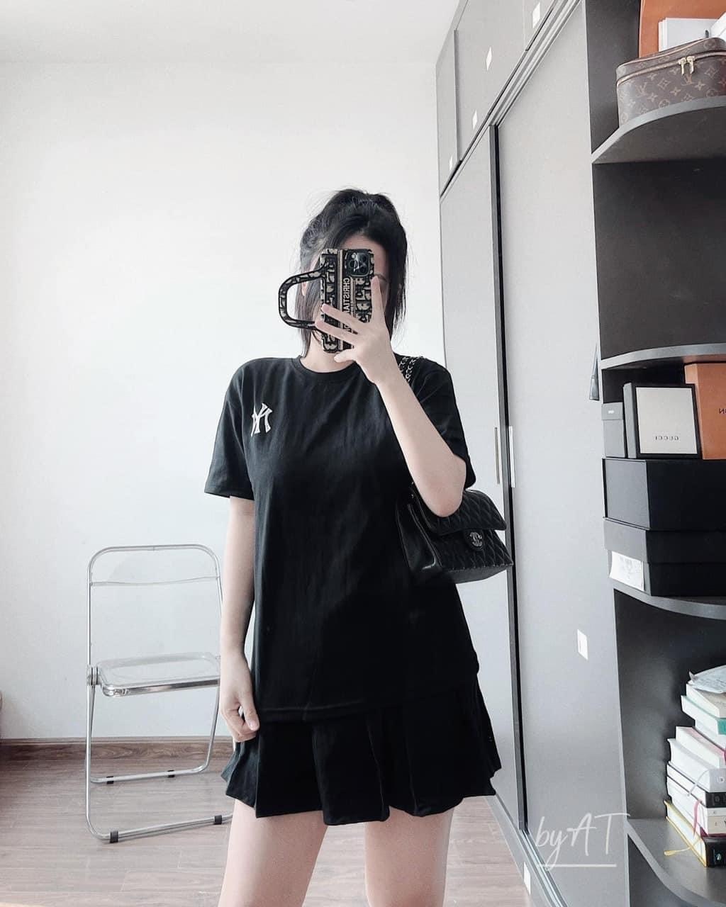 Bộ NY đen chân váy