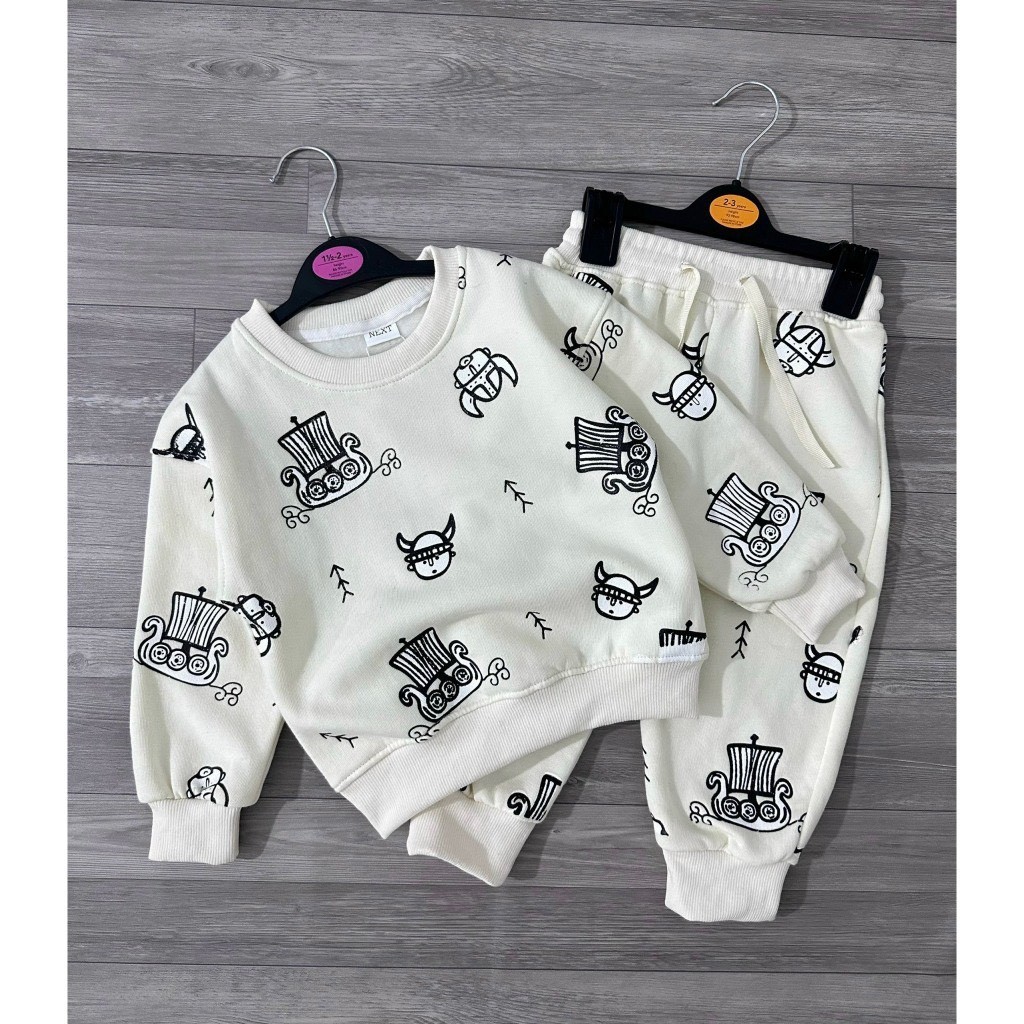 Set 2 bộ nỉ đen be in tràn