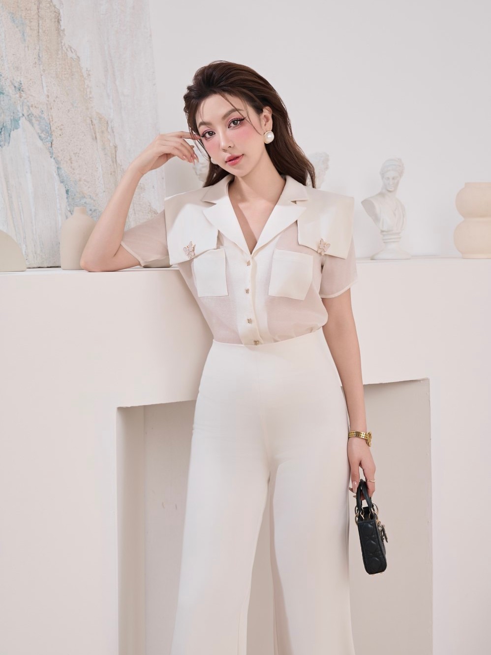 Banner instagram dưới chân trang Charllot 1