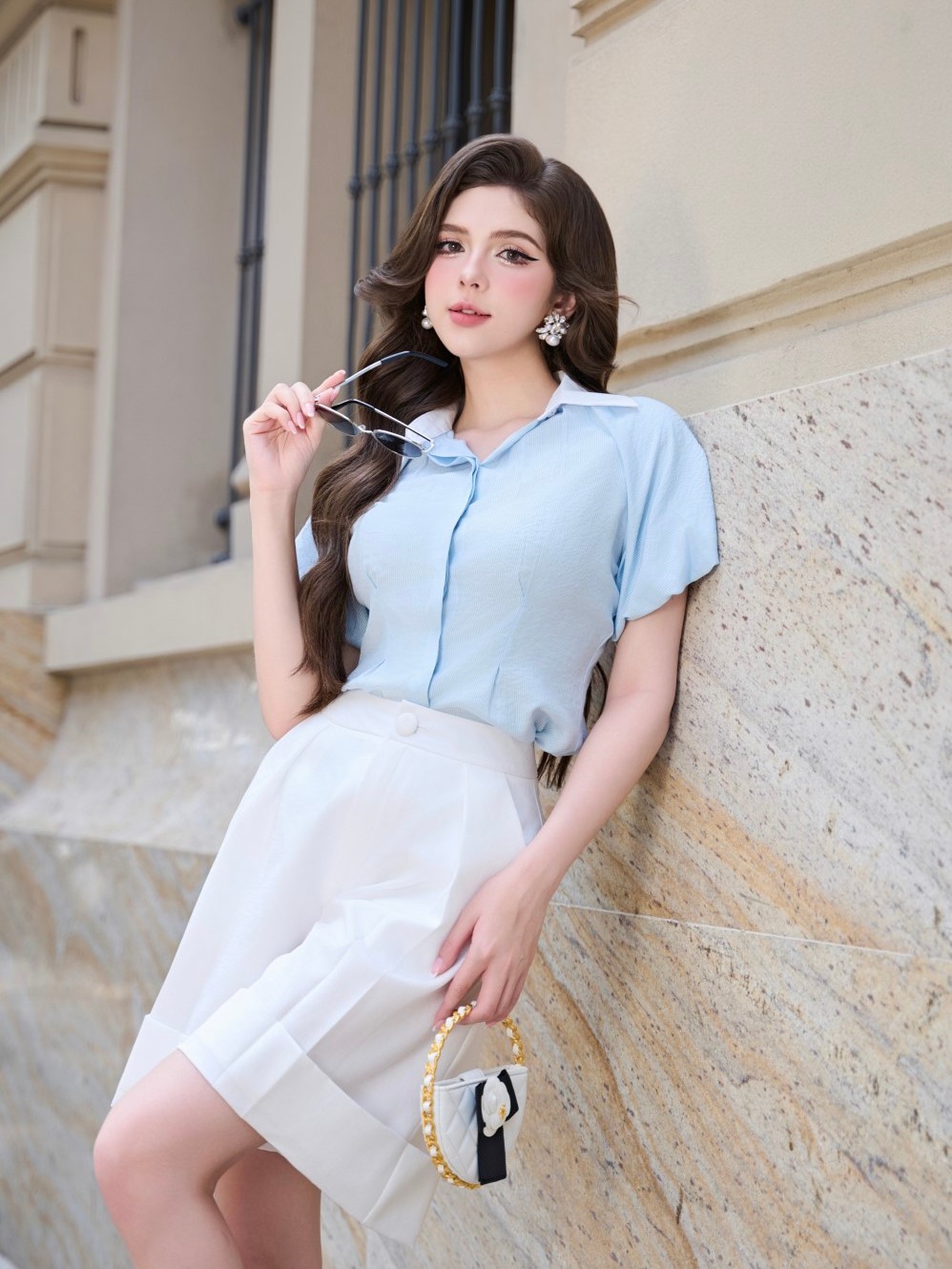 Banner instagram dưới chân trang Charllot 2