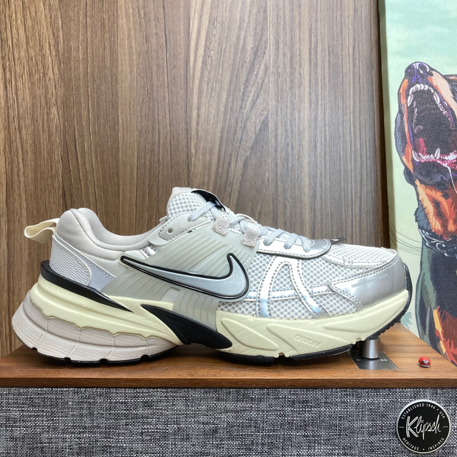 Nike V2K Run Metallic Silver size 42.5