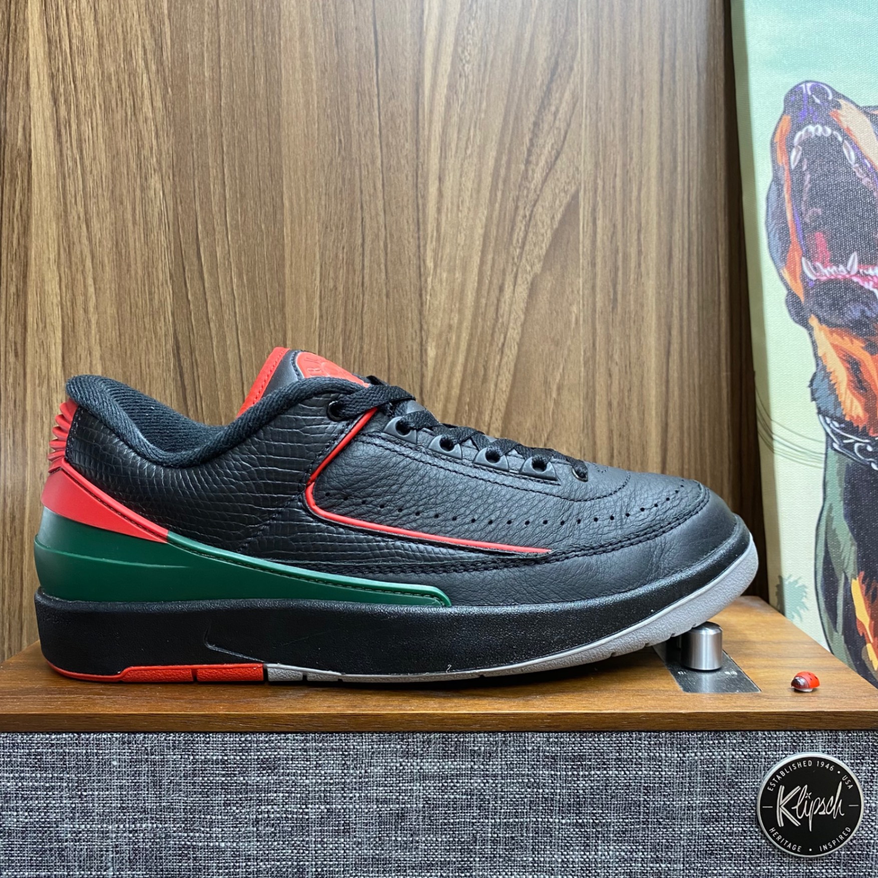Jordan 2 Retro Low Black Red size 41 (Fullbox)