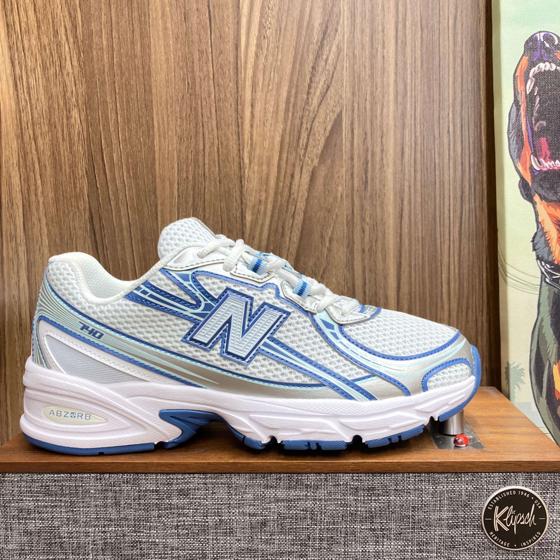 New Balance 740 Ice Blue size 40