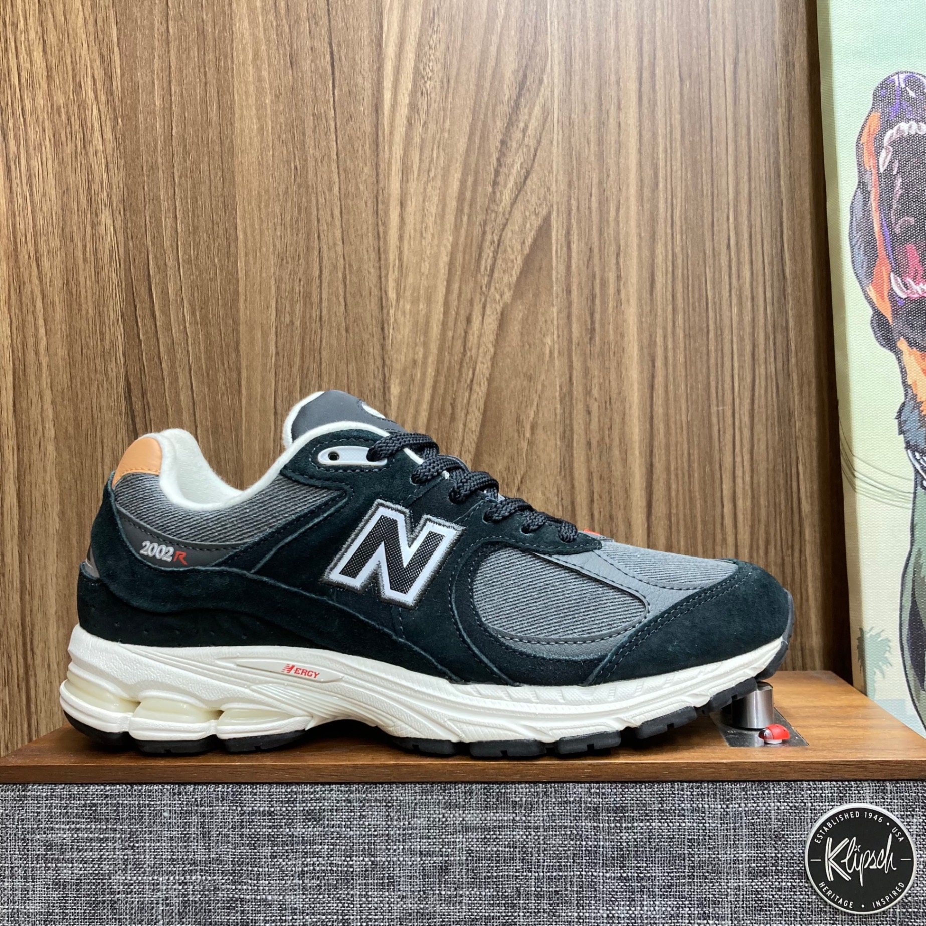 New Balance N2002R Black Sepia size 39.5