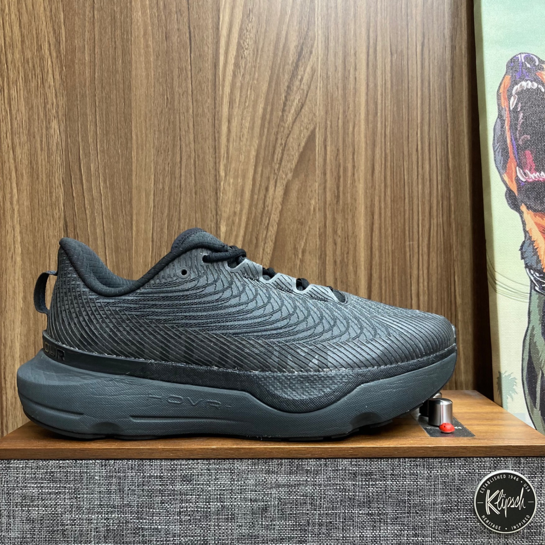 Under Armour Infinite Pro Storm size 40