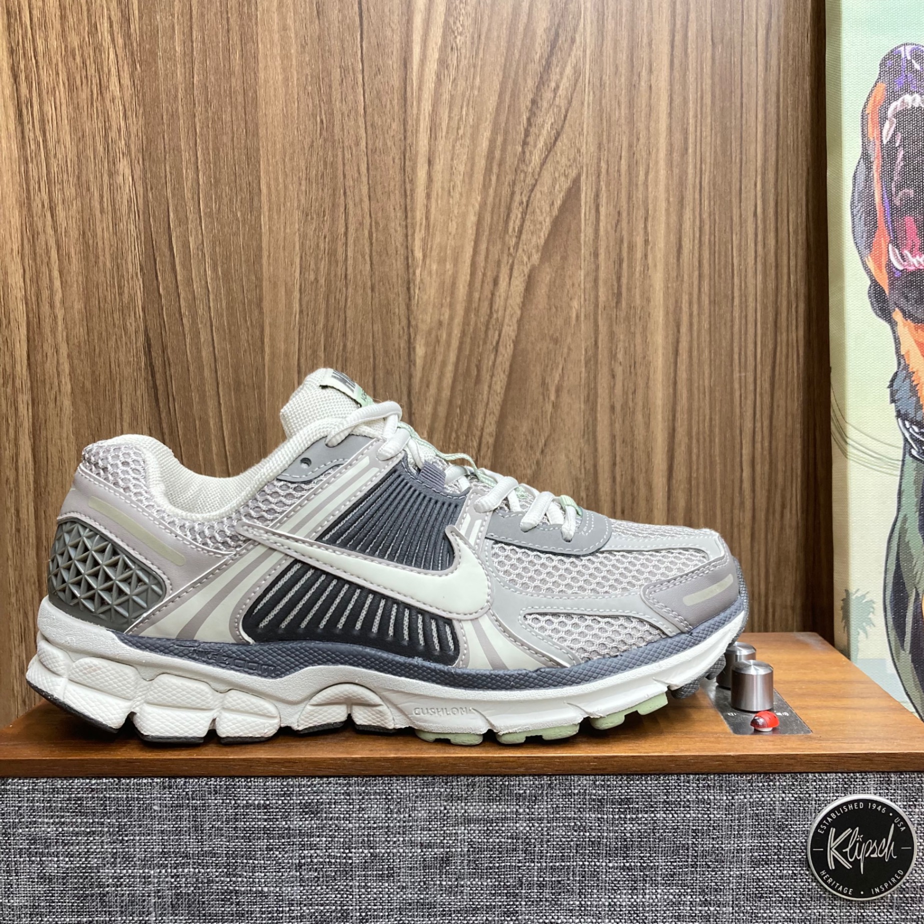 Nike Zoom Vomero 5 Cobblestone size 38