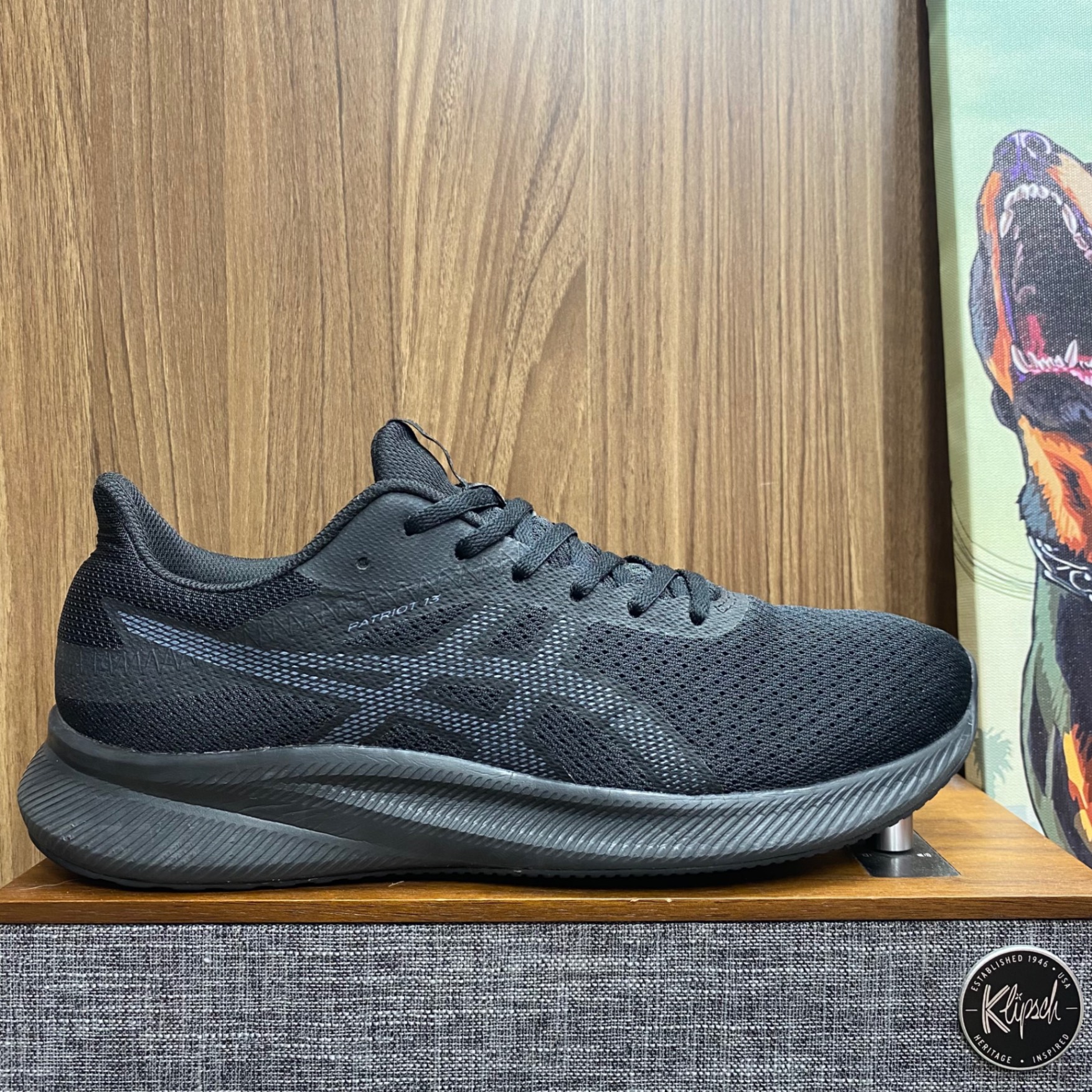 Asics Patriot 13 Black size 44