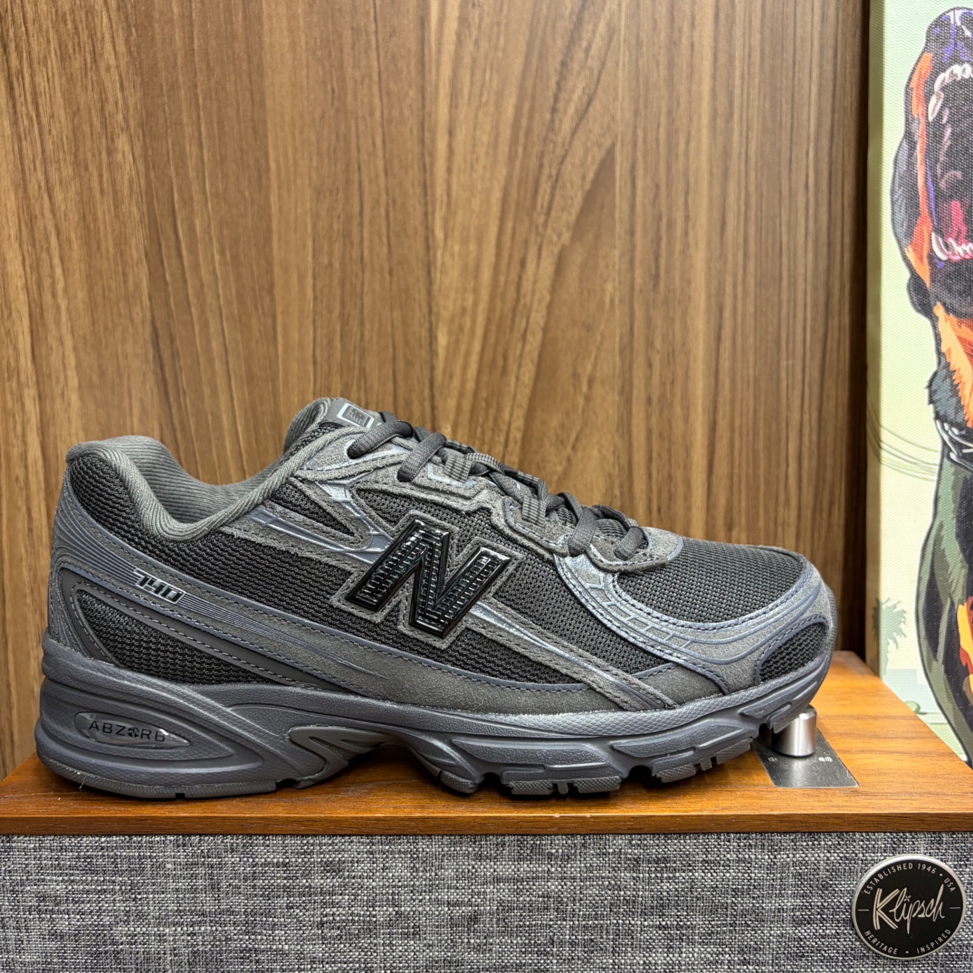 New Balance 740 Black Cement size 40 (Fb)