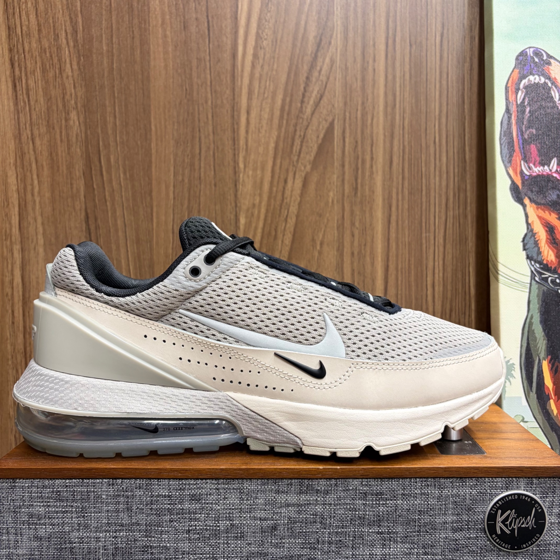 Nike New AM Pulse Cobblestone size 44 (Fb)