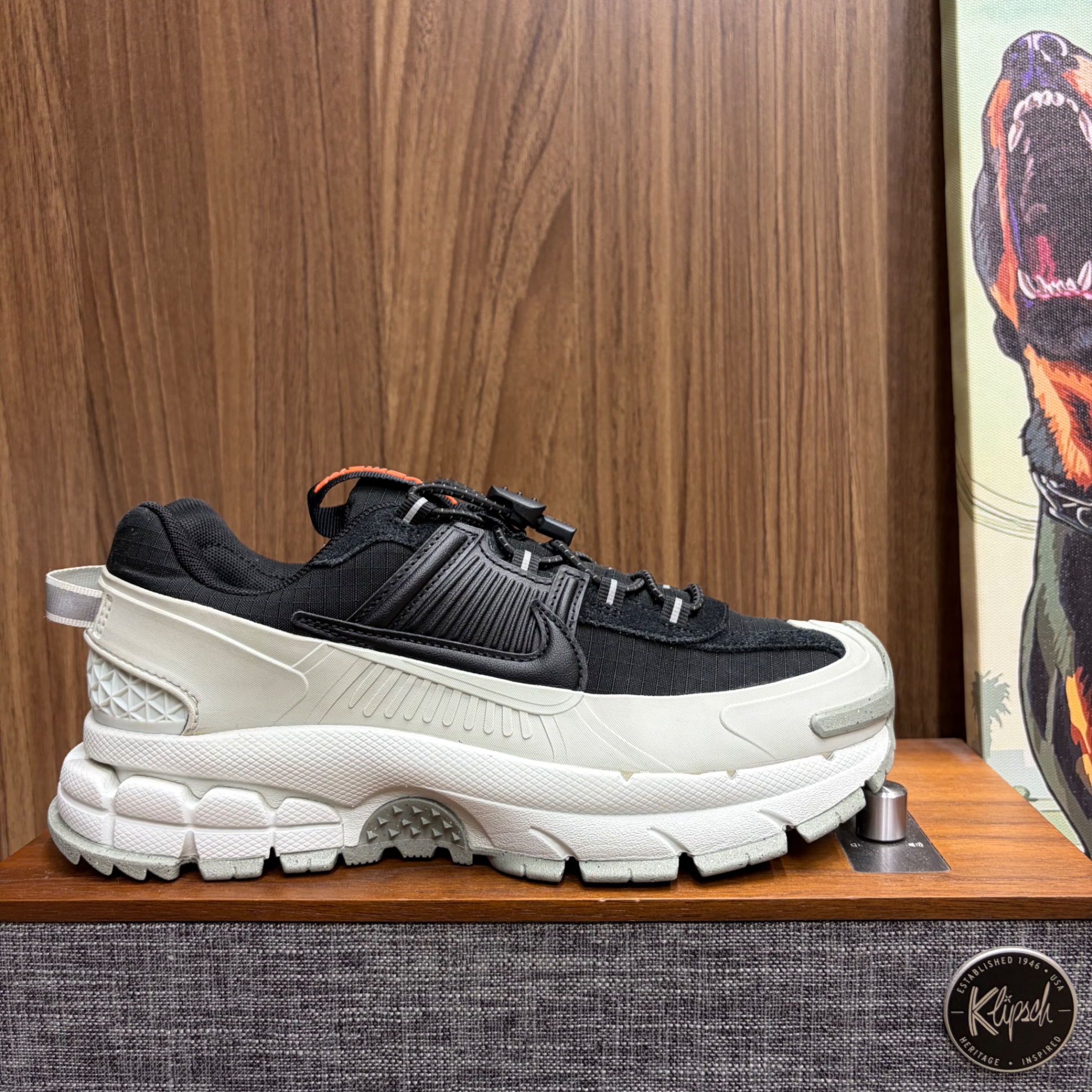 Nike Vomero Roam size 37.5 (Fullbox)