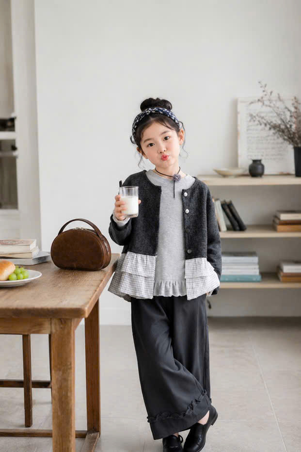 2828 set áo 2 ct gái
