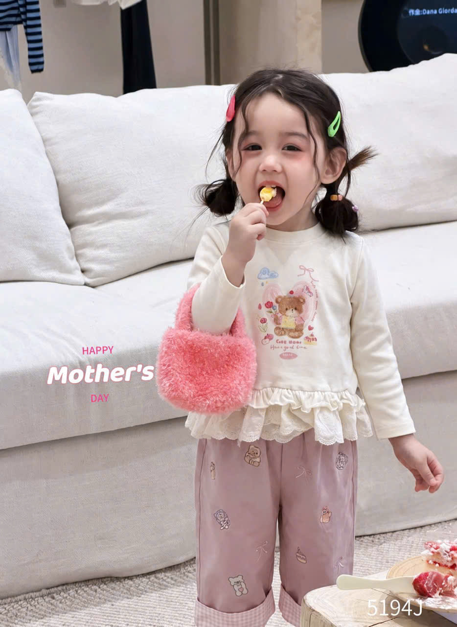 5194 áo be gấu tim