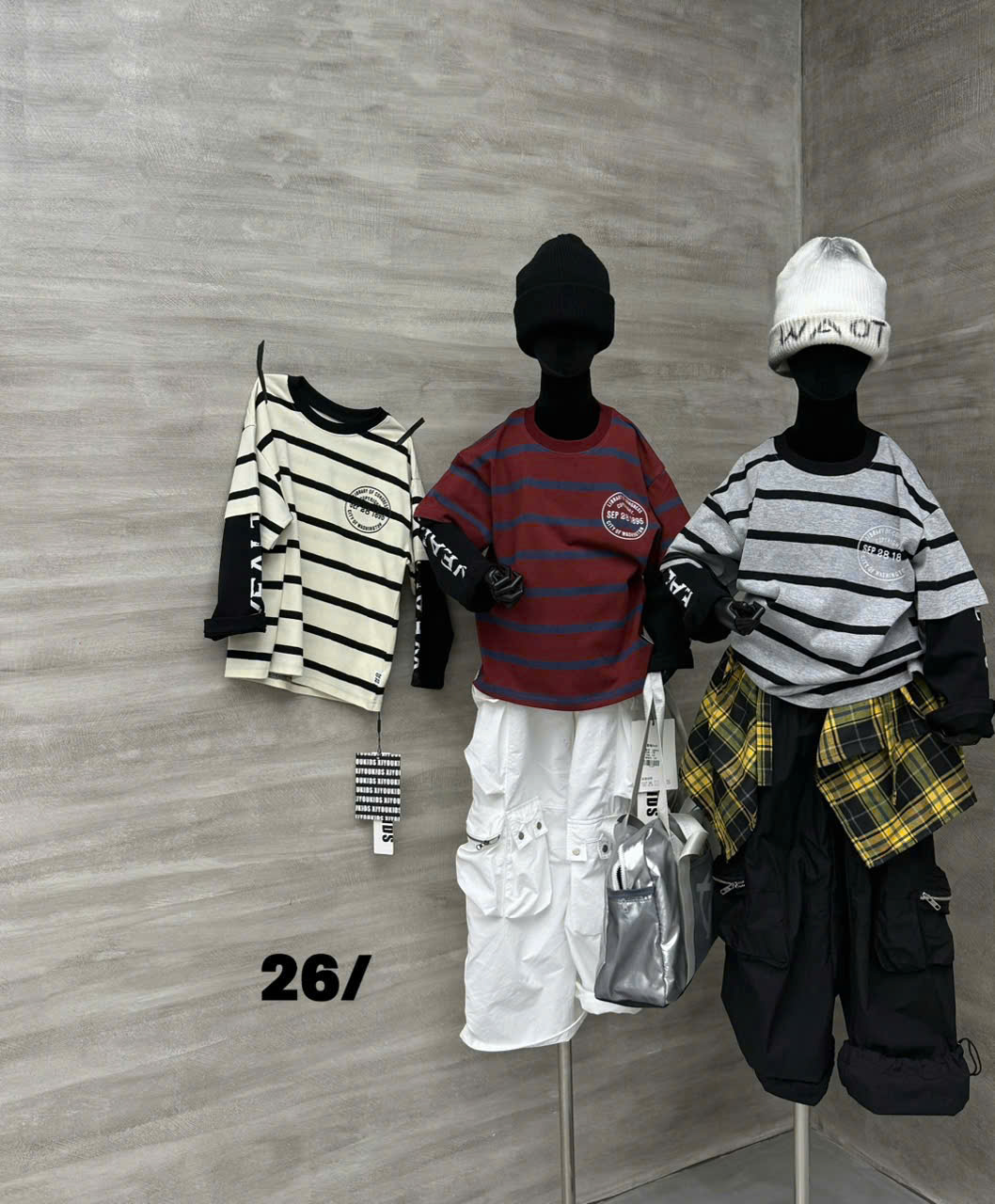 990022 áo dài đỏ kẻ