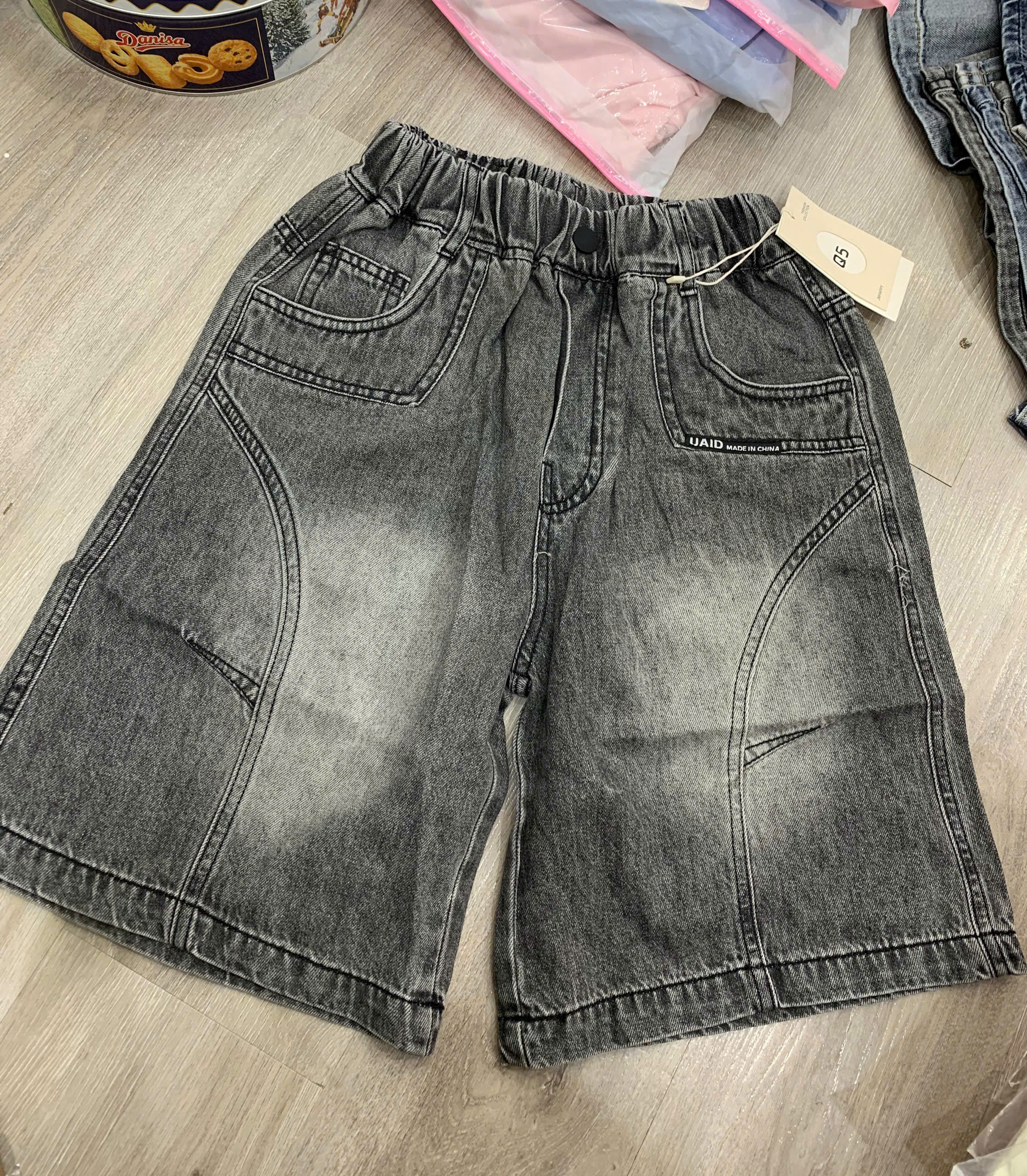HT5035 quần đen trơn viền
