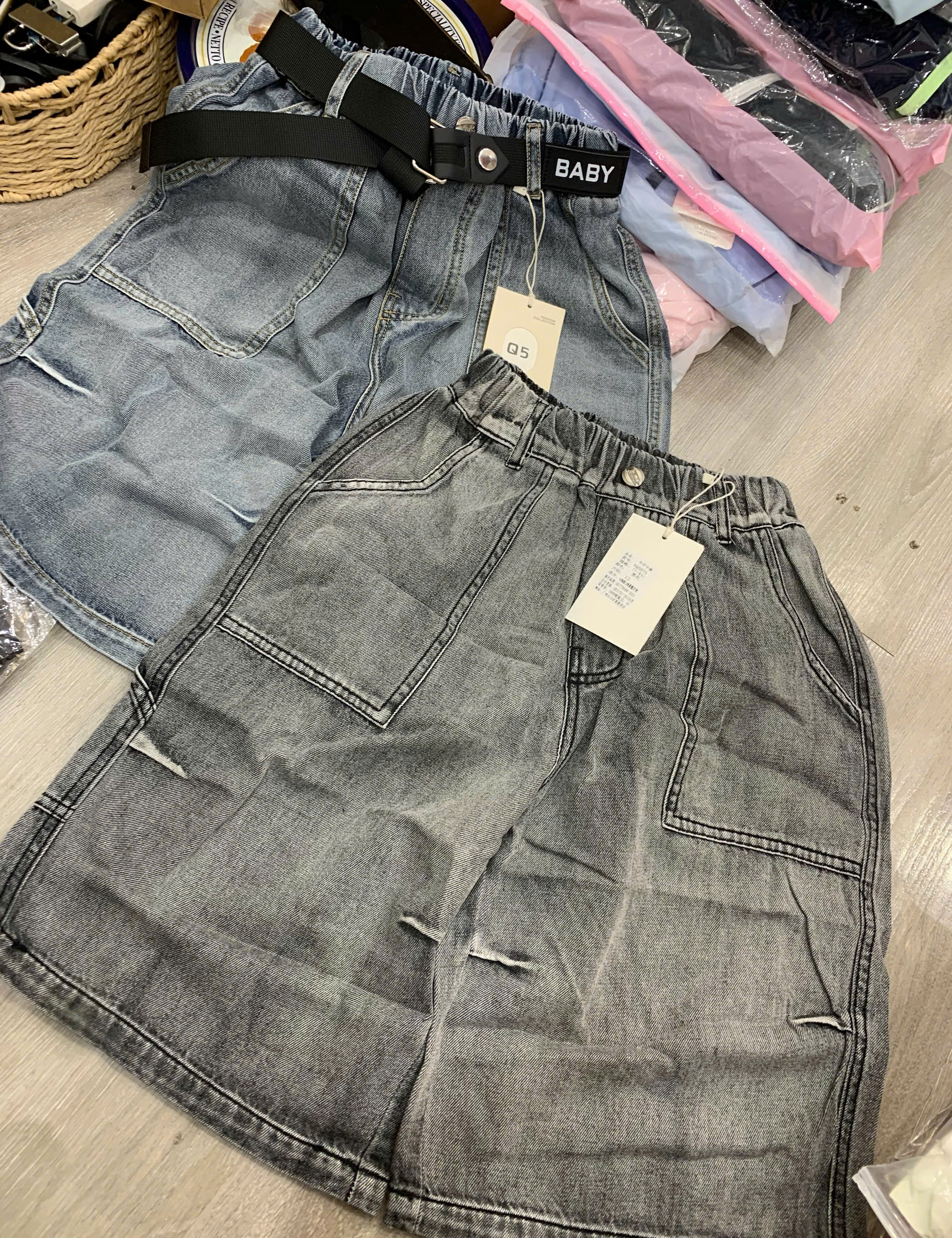 HT5076 quần bò trơn 2 túi