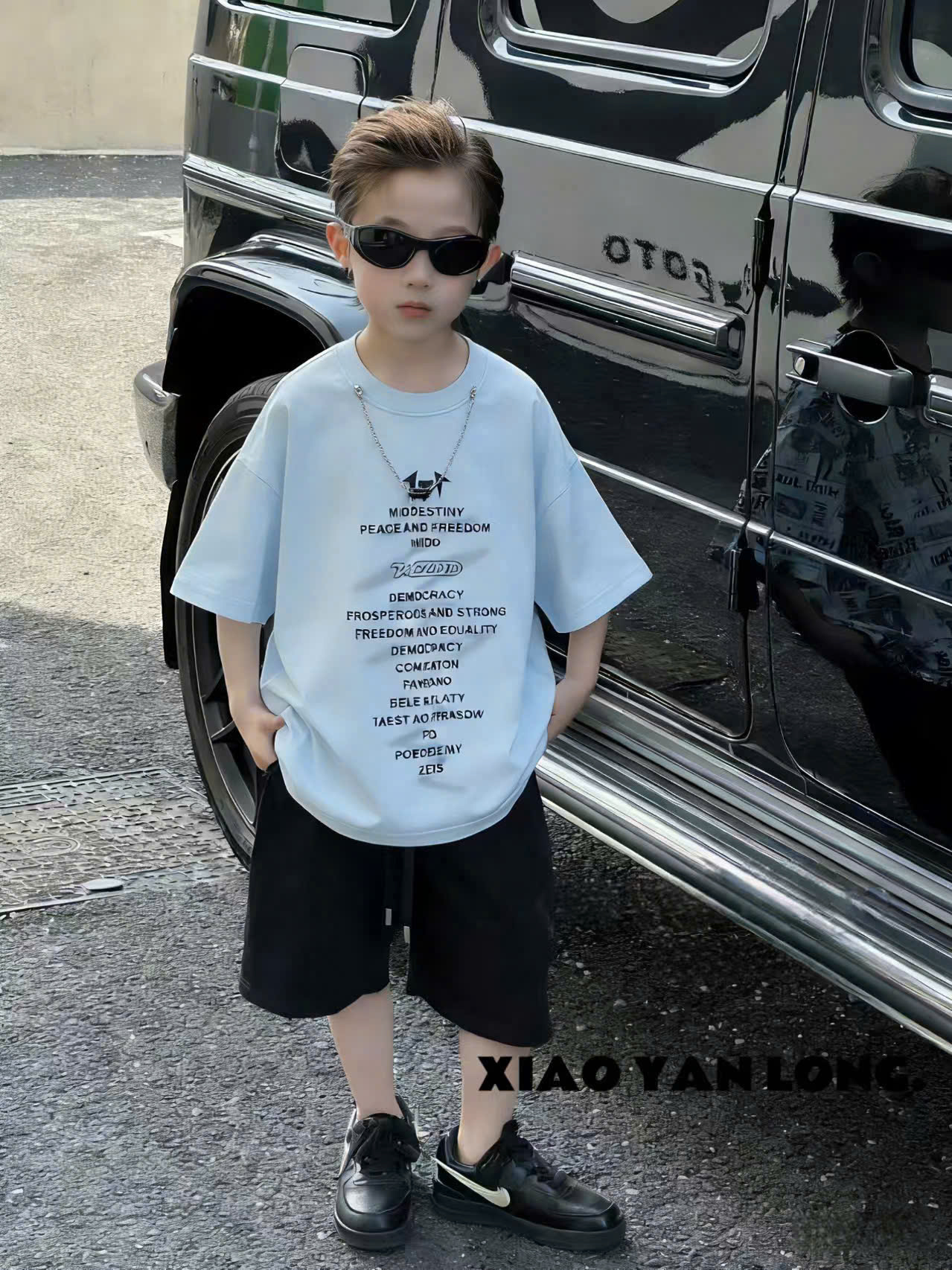 N562 áo phông xanh chữ