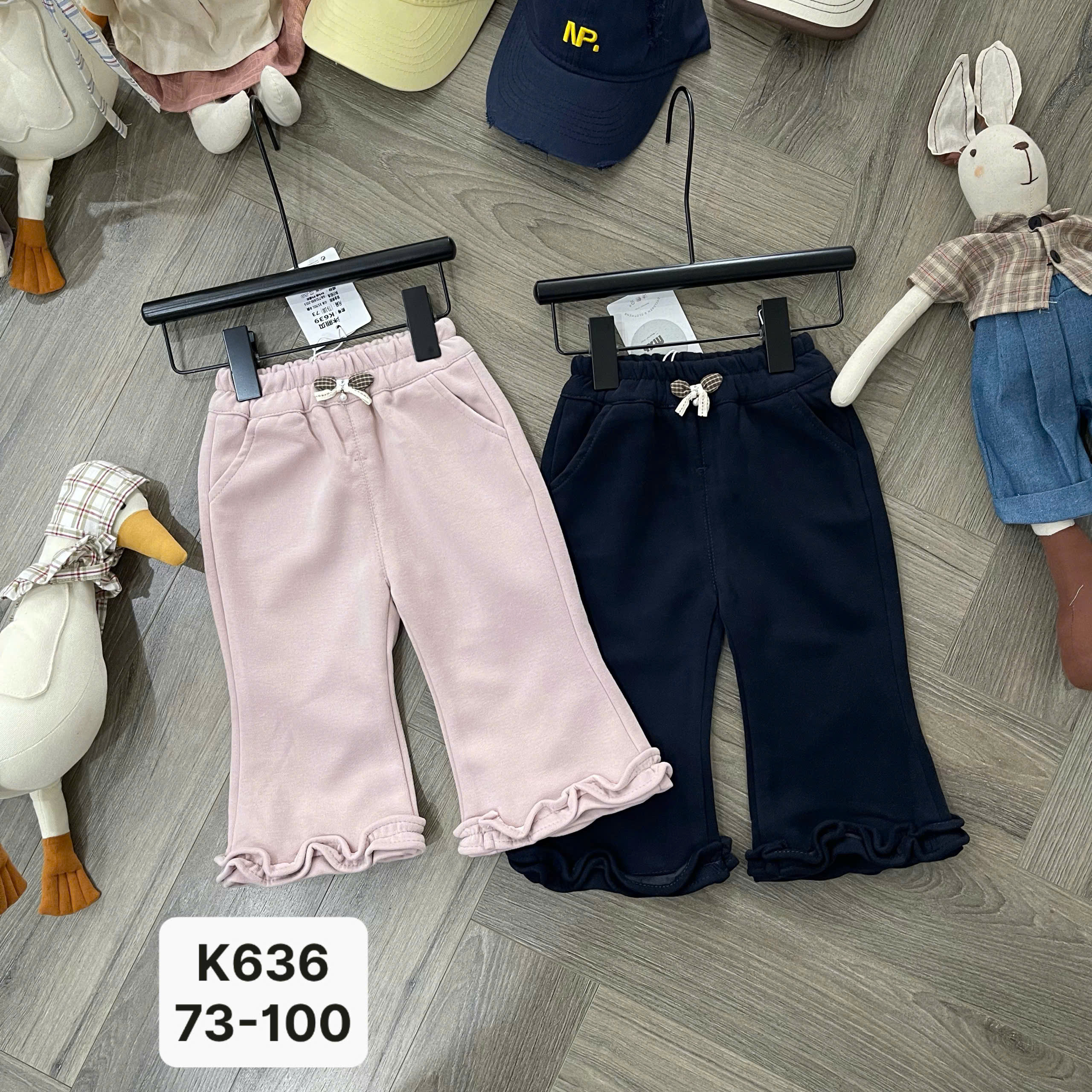 Quần loe bèo gấu K636