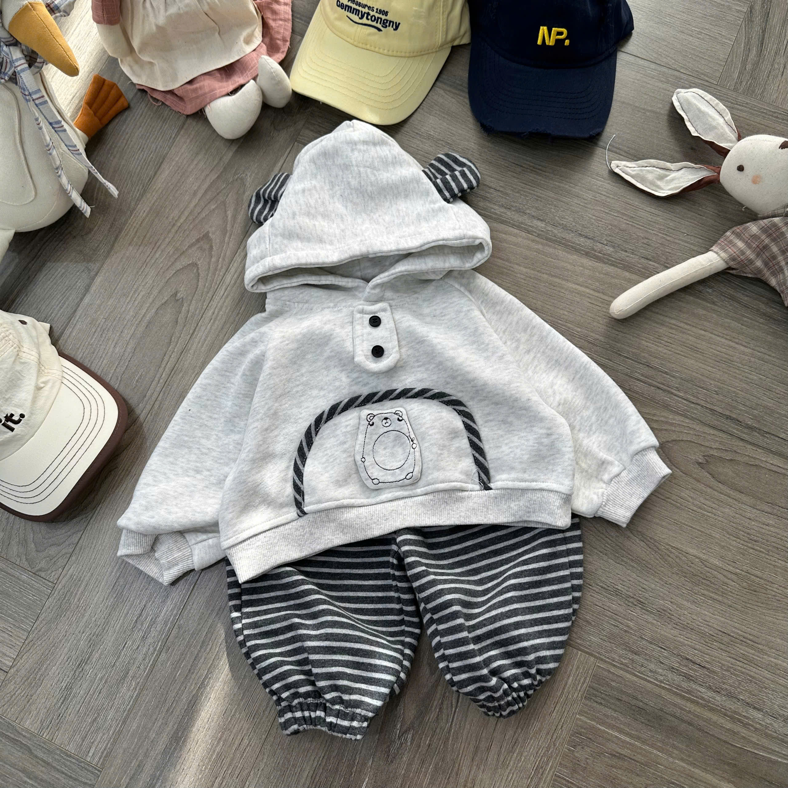 Set nỉ gấu mũ 26902