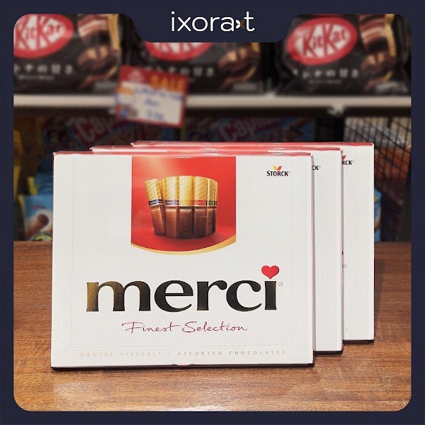 Chocolate Merci Finest Selection hộp 250g đỏ