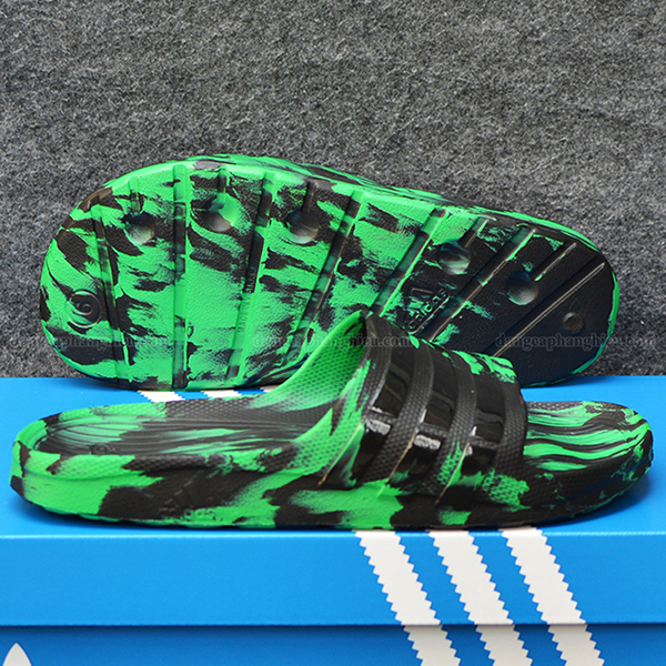 00150660_adidas_duramo_camo_den_xanh_la_soc_bong_2_600x600.jpg